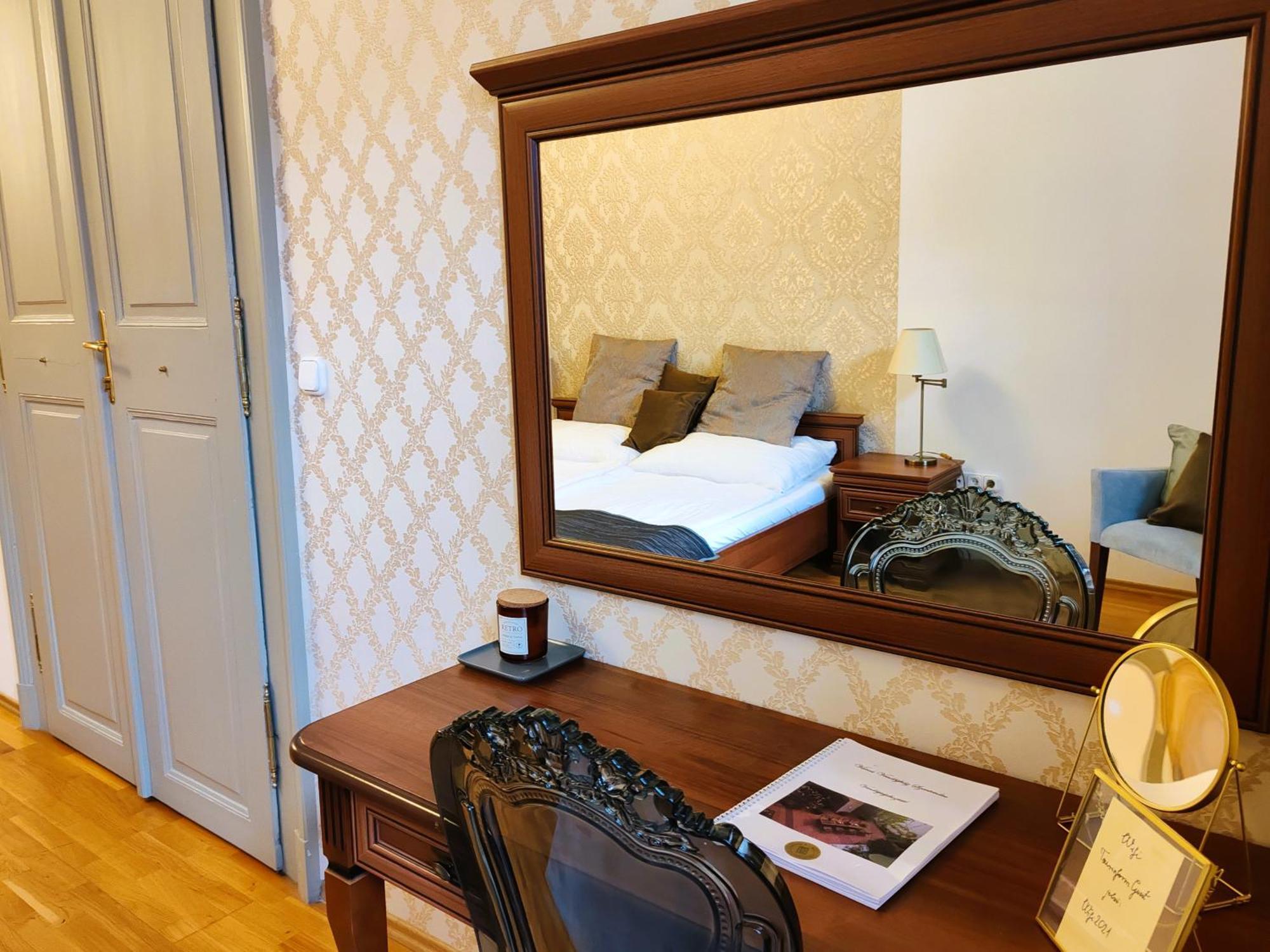 Varosi Vendeghaz Szentendre Exterior foto